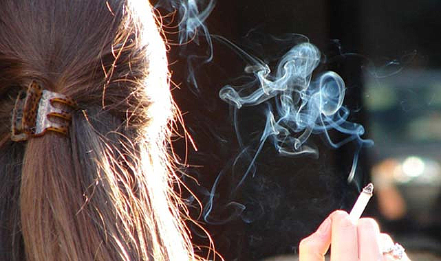 Sigara ve alkol tüketimi zamlara rağmen azalmıyor!