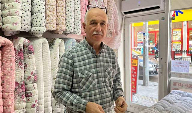 Sinop'un 50 yıllık yorgancısı Karaahmetoğlu mesleğini sürdürüyor