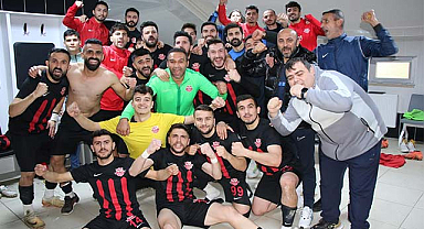 1930 Bafraspor liderlik koltuğunu 6-1'lik zaferle pekiştirdi