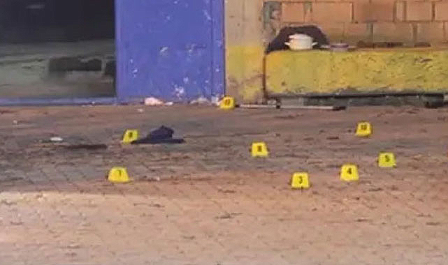 Afyonkarahisar'da bir aile yok oldu! Aynı evden 4 kişiyi öldürüp kaçtı