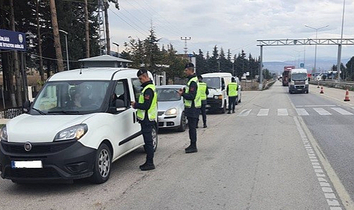 Amasya'da 28 sürücü trafikten men edildi