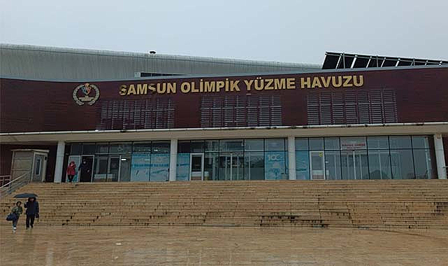 Atakum'da öğretmenlere ücretsiz yüzme kursu başlıyor!