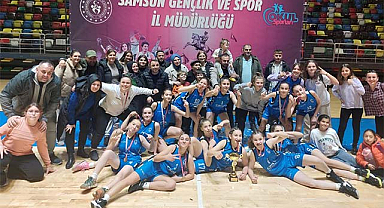 Canik Belediyesi Samsun U14 Kadın Basketbol finalinde zirveye çıktı