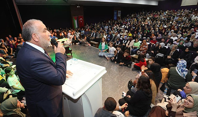 Canik Belediyesi, Siyaset Bilimci Savaş Şafak Barkçin ile vatandaşları buluşturuyor