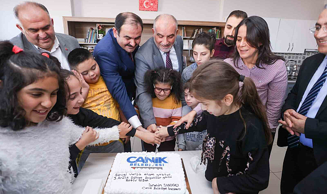 Canik'te Başkan Sandıkçı özel öğrencileri ağırladı