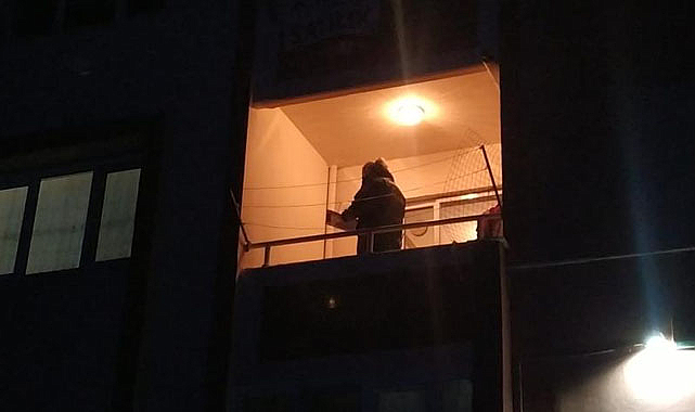 Genç kadın evinin balkonunda ölü bulundu
