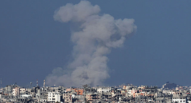 İsrail, Gazze’de sivilleri vurmaya devam ediyor