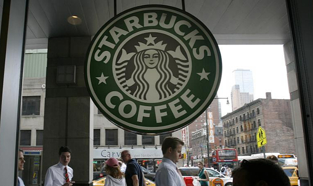 İsrail’in desteklediği iddia edilen Starbucks'a darbe!