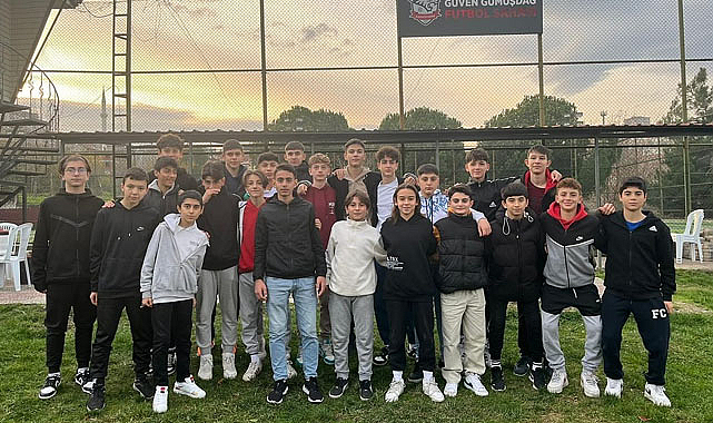 Namağlup şampiyon Kadıköyspor’dan kutlama