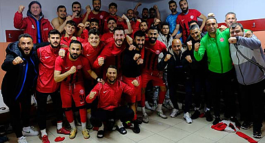 Samsun'da 1930 Bafraspor liderliği aldı