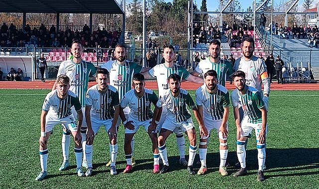 Samsun'da Çarşambaspor zirve yolunda