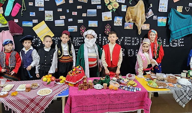 Samsun'da minik ellerden yerli malı şöleni