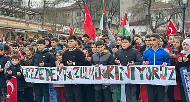 Samsun'da öğrencilerden Filistin'e destek yürüyüşü