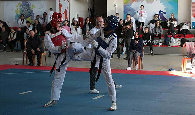 Samsun'da Taekwondo Genç Erkekler İl Birinciliği