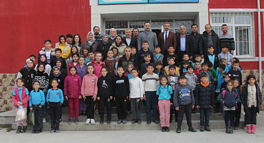 Samsun Havza'daki öğrenciler soğuk günlerde unutulmadı