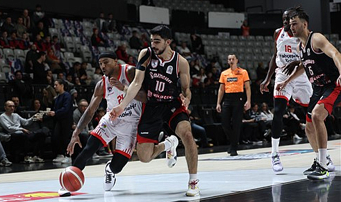 Samsunspor Bahçeşehir Koleji'ne yenildi