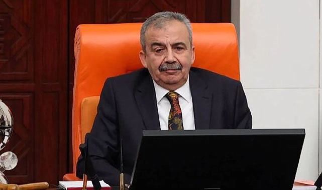 Sırrı Süreyya Önder, bütçe görüşmeleri sırasında rahatsızlandı