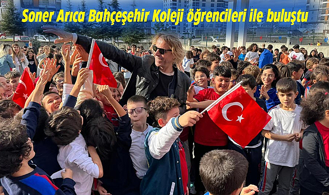 Soner Arıca Bahçeşehir Koleji öğrencileri ile buluştu