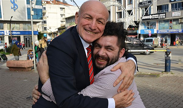 Terme'de belediye başkan aday adayı Şenol Kul'a sevgi seli