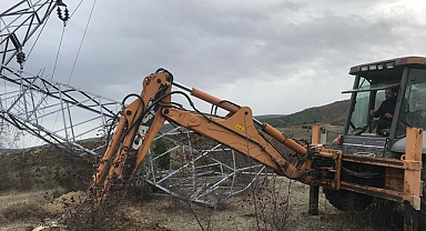 YEDAŞ fırtınanın izlerini siliyor