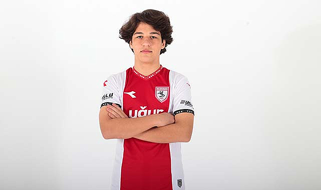 Yılport Samsunsporlu Mustafa Deniz'e milli davet