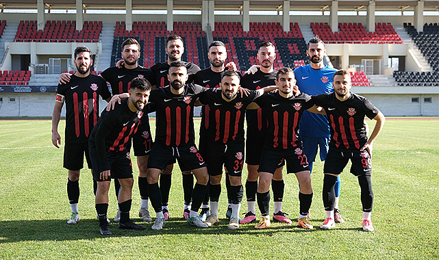 1930 Bafraspor liderliği sevdi