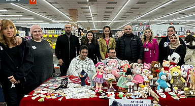 Afacan'da engelsiz sanatsal yetenekler sergilendi