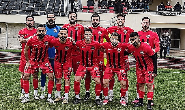 Bafra'da nefes kesen maçta kazanan çıkmadı 2-2