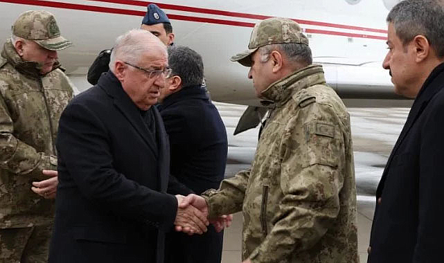 Bakan Yaşar Güler, Irak sınır hattına gitti