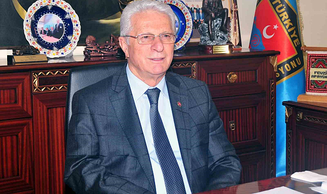 Başkan Apaydın'dan yeni yıl mesajı: 2024, huzur ve bereket getirsin