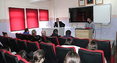 Başkan Özdemir: "Gençlerimiz bizim olmazsa olmazımız"