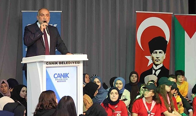 Canik'te tiyatro oyunu ile Filistin'e destek