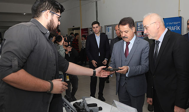 Cemil Deveci: Gençlere güveniyoruz