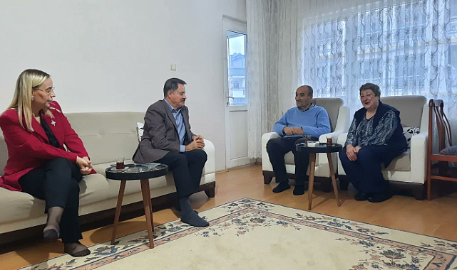 Cemil Deveci yaşlı çifte misafir oldu