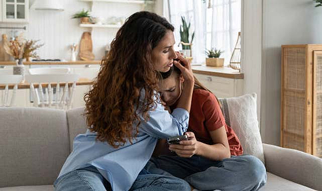 Depresyonun genetik mirası: Anneden kıza aktarılıyor mu?