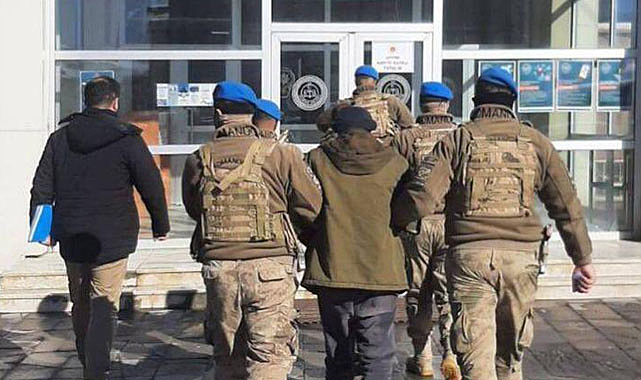Hakkari’de PKK'ya darbe! 2  gözaltı