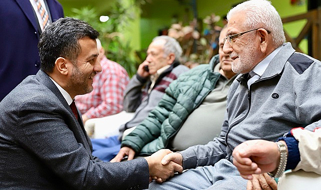 Halit Doğan, Atakum Huzurevi'nde yaşlılarla buluştu: Hayır dualarını aldı