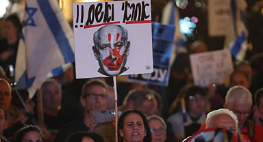 İsrail’de hükümetin görevden alınmasını talebi