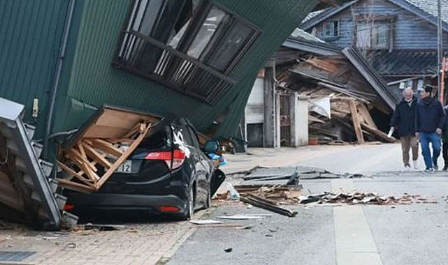 Japonya'yı sarsan deprem: Ölü sayısı yükseliyor