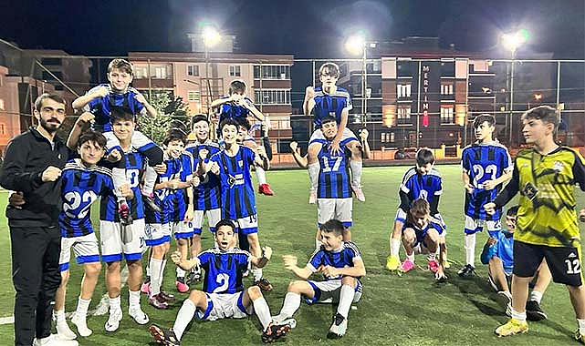 Karasamsunspor U14 Klasman Ligi'nde şampiyon!