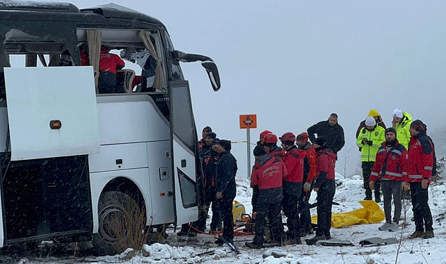 Kars'ta otobüs kazası! Ölü ve yaralılar var