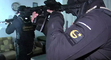 Kırmızı bültenle aranıyordu! 6 DEAŞ'lı Adana'da yakalandı