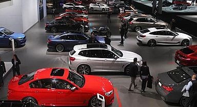 Lüks araç ithalatı mercek altında