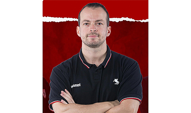 Potada yaprak dökümü sürüyor