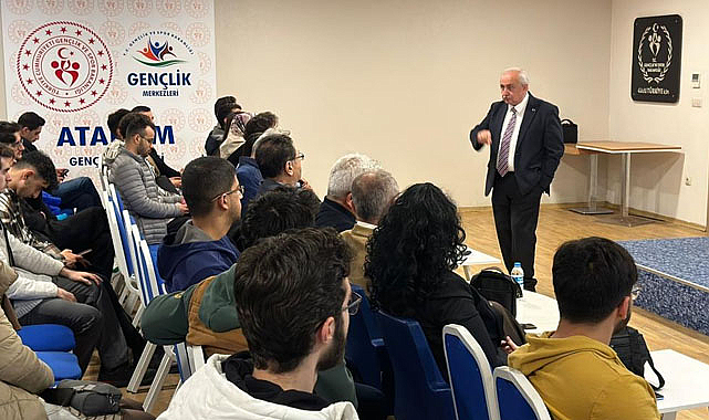 Prof. Dr. Yusuf Demir'den gençlere: Alçakgönüllülük, değerlerin temelidir