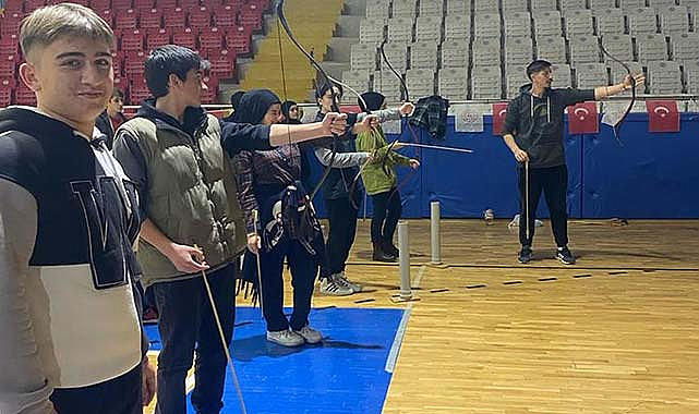 Salıpazarı’nda geleneksel Türk okçuluğu eğitimi