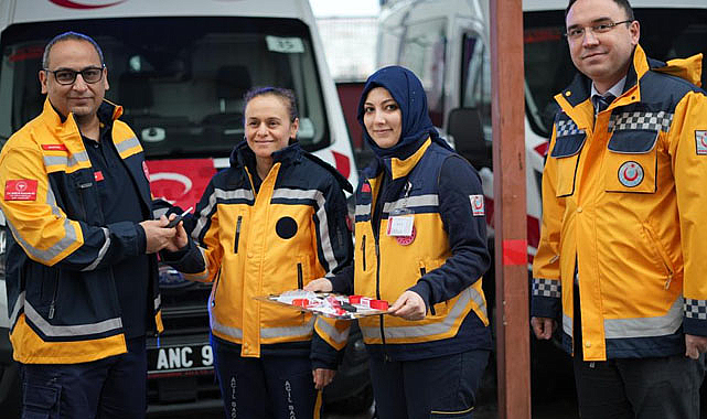 Samsun'a 5 yeni ambulans sağlık hizmetine katıldı