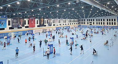 Samsun'da badminton camiasının heyecan dolu buluşması