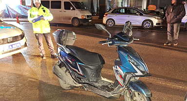 Samsun'da motosiklet devrildi! Sürücü yaralandı