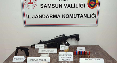 Samsun'da uyuşturucu ve silah kaçakcısı yakalandı